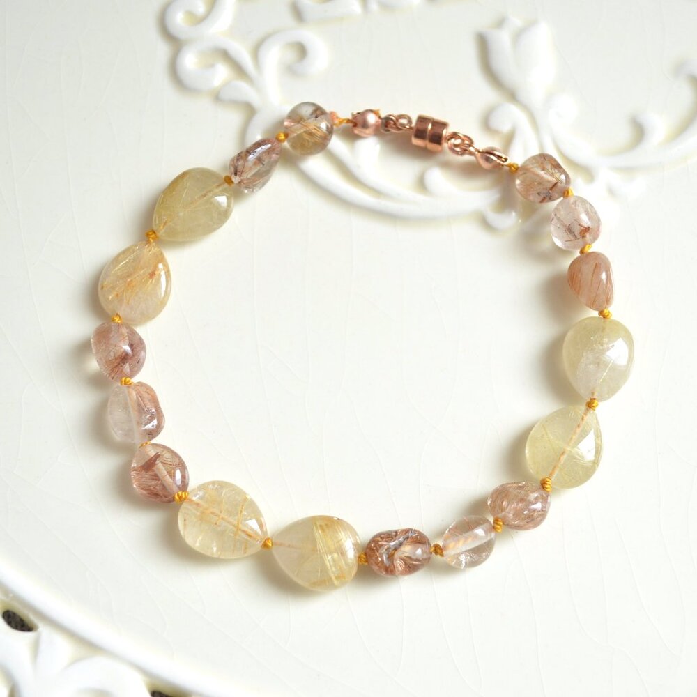 Hand Knotted Golden Rutilated Quartz Gemstone Bracelet in Rose Gold